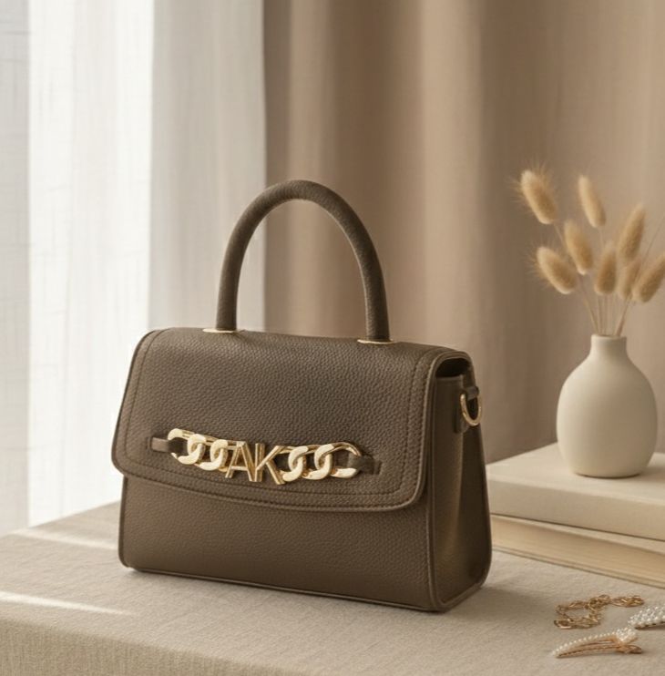 ANNE KLEIN CARTERA BEIGE PEQUEÑA