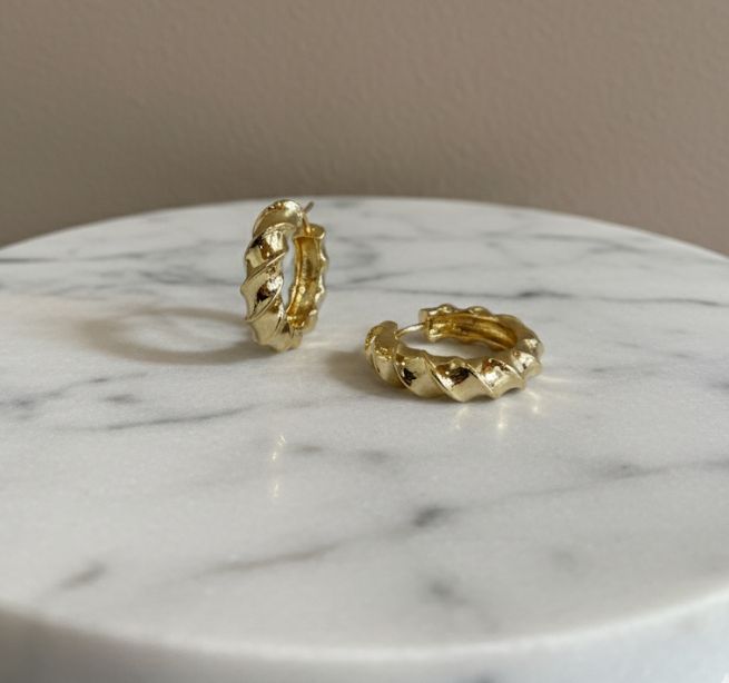 ARGOLLA ENCHAPE TORNILLO DORADO