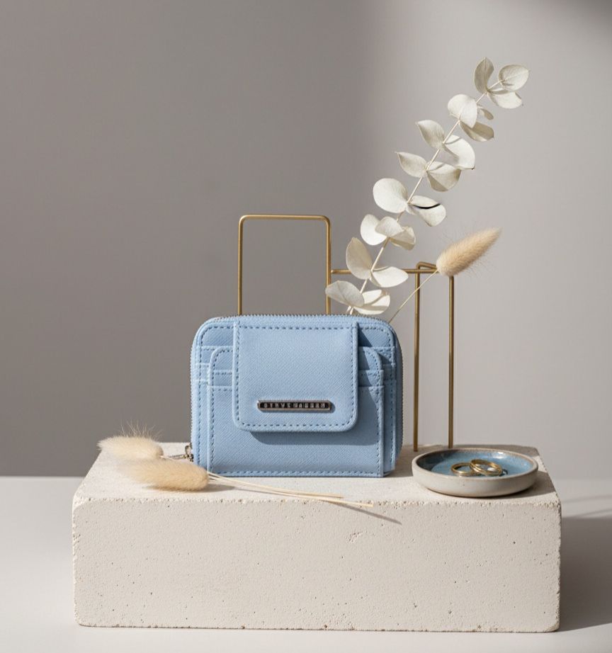 STEVE MADDEN TARJETERO CELESTE MUJER