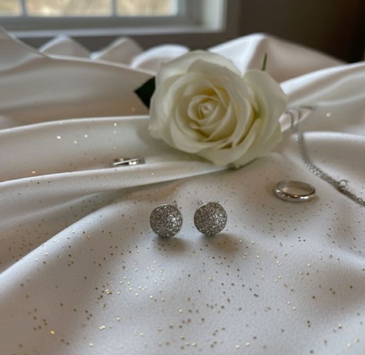 [AE006] ARETES BRILLANTES PLATA