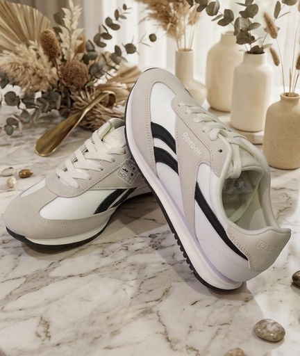 [02244] REEBOK TENNIS BEIGE / NEGRO